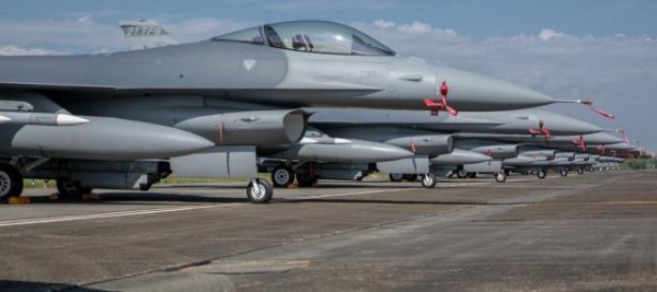 冠达配资 80亿美元军售陷入风险：中国台湾地区仍在等待迟迟未交付的F-16V战机